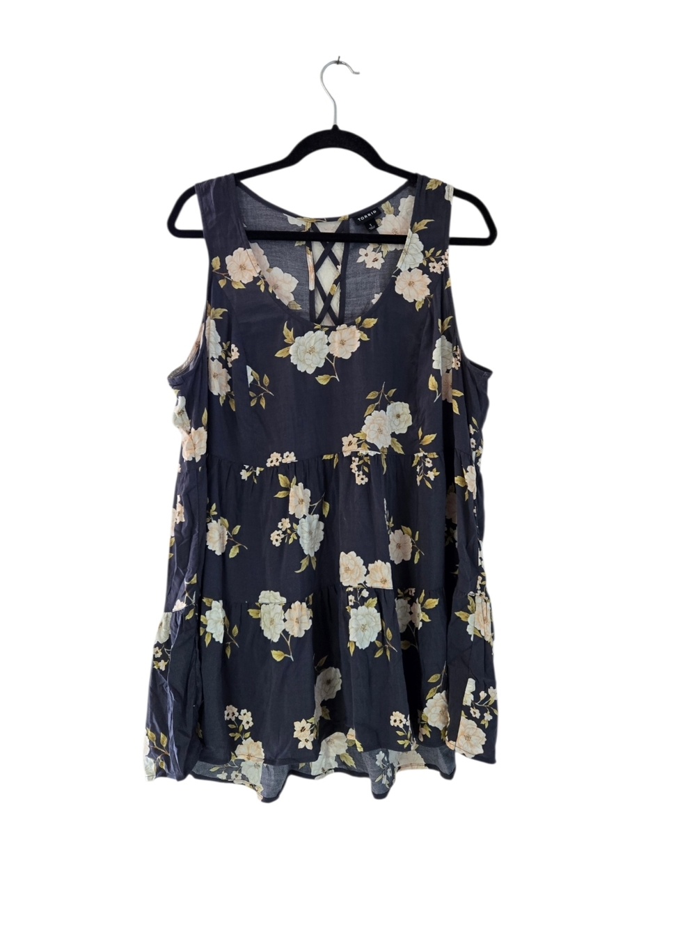 Torrid Black Floral Sleeveless Tiered Tank Top with Back Lace-Up Detail Size 1